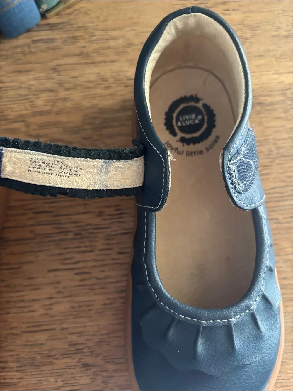 Livie & Luca Navy Mary Jane Ruffle Trim Leather Shoes EUC